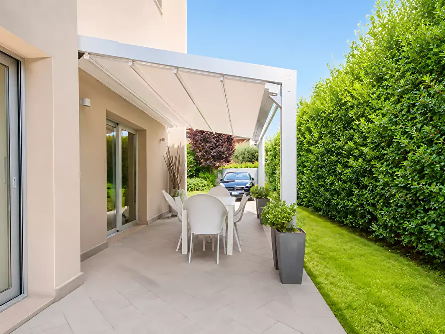 Immagine 24 di Villa in vendita  a Fucecchio