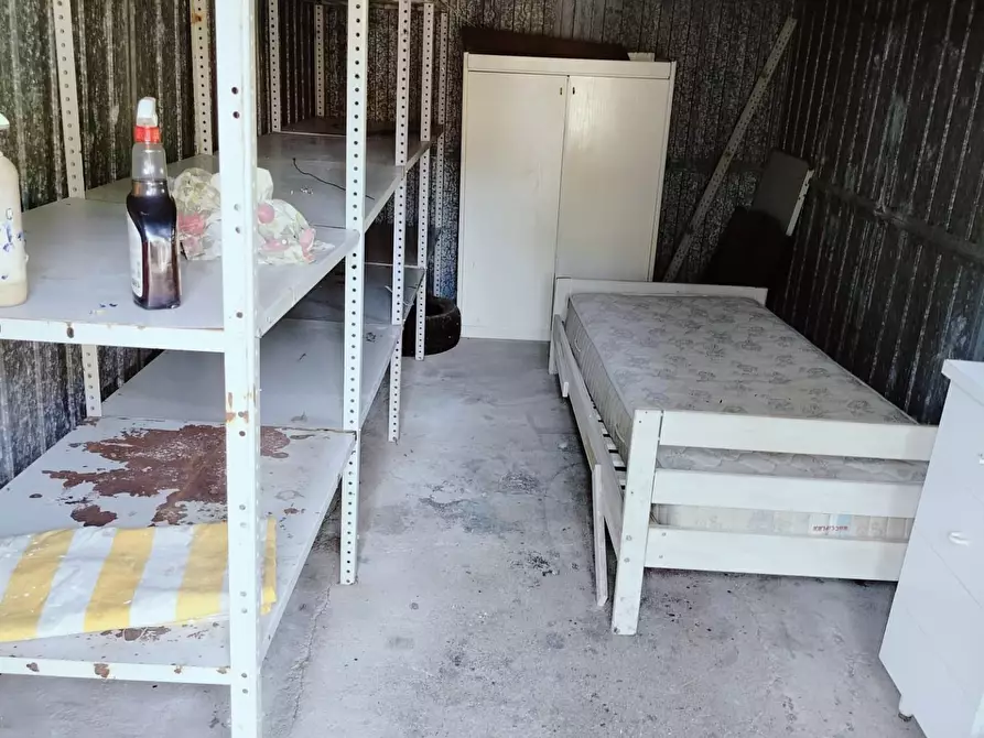 Immagine 13 di Casa bifamiliare in vendita  a Rosignano Marittimo