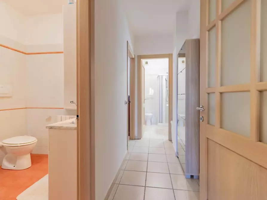 Immagine 13 di Appartamento in vendita  a Cascina