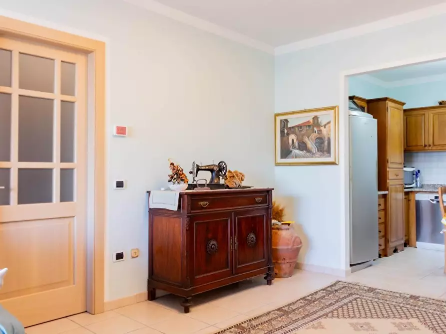 Immagine 7 di Appartamento in vendita  a Cascina