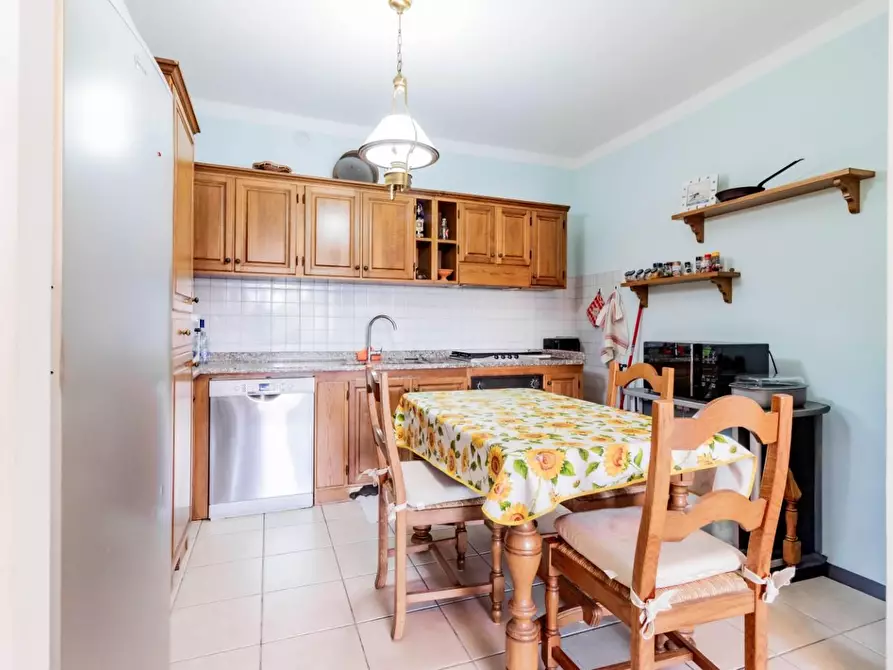 Immagine 9 di Appartamento in vendita  a Cascina