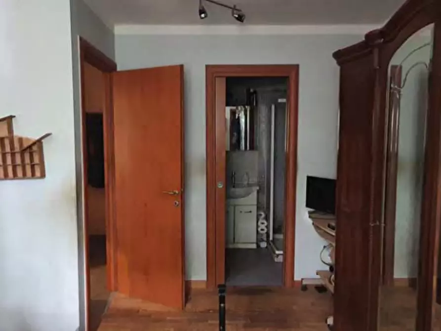 Immagine 4 di Appartamento in vendita  a Vicopisano