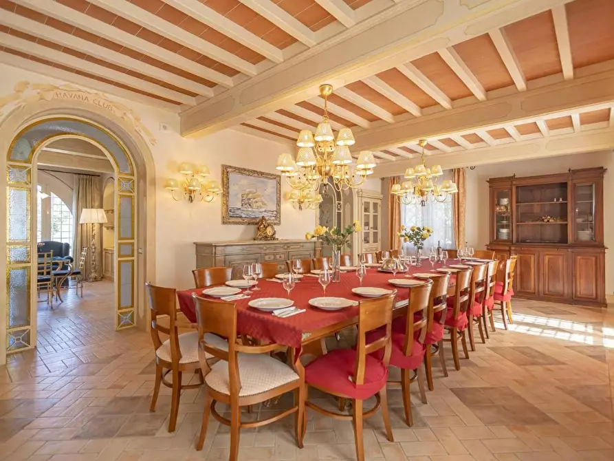 Immagine 24 di Villa in vendita  a Cecina