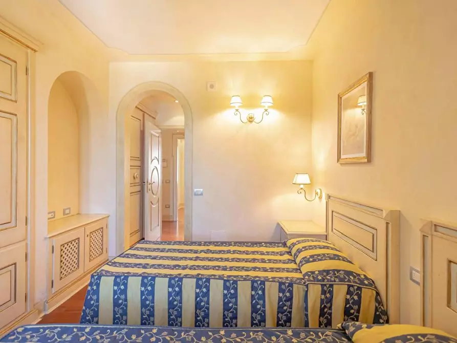 Immagine 25 di Villa in vendita  a Cecina