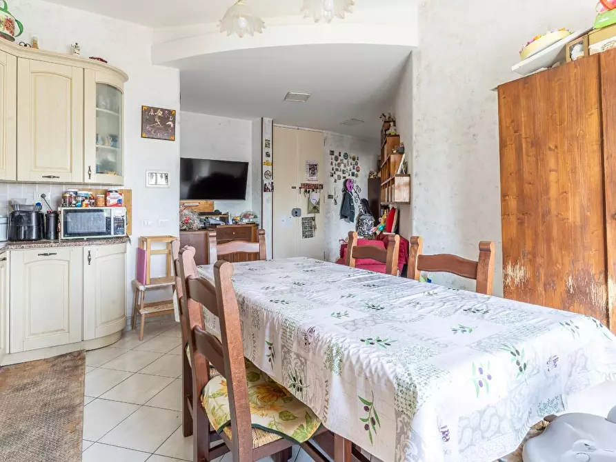 Immagine 2 di Appartamento in vendita  a Empoli