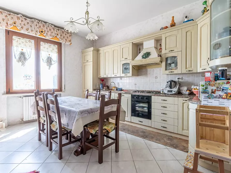 Immagine 5 di Appartamento in vendita  a Empoli