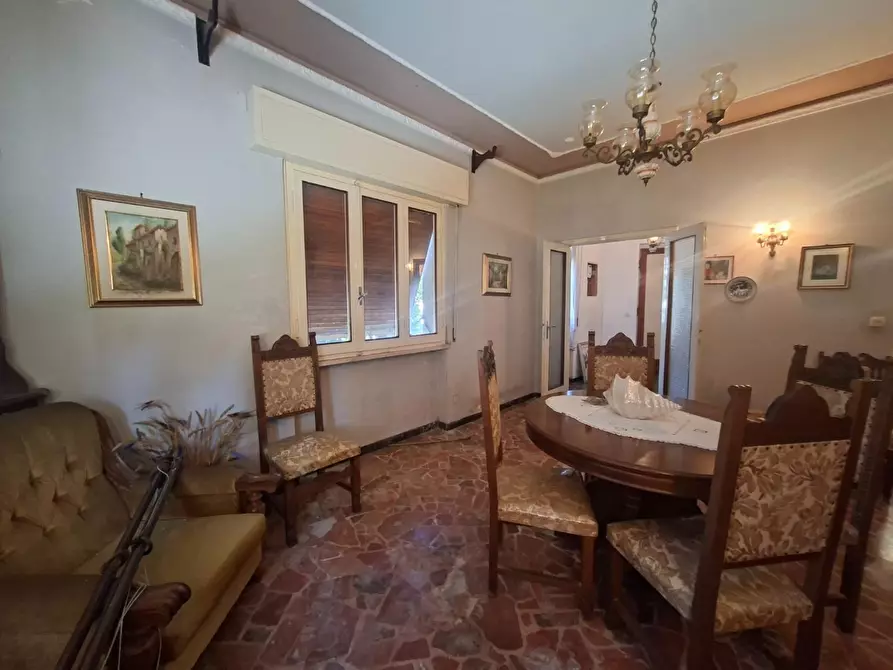 Immagine 3 di Casa bifamiliare in vendita  a Buggiano