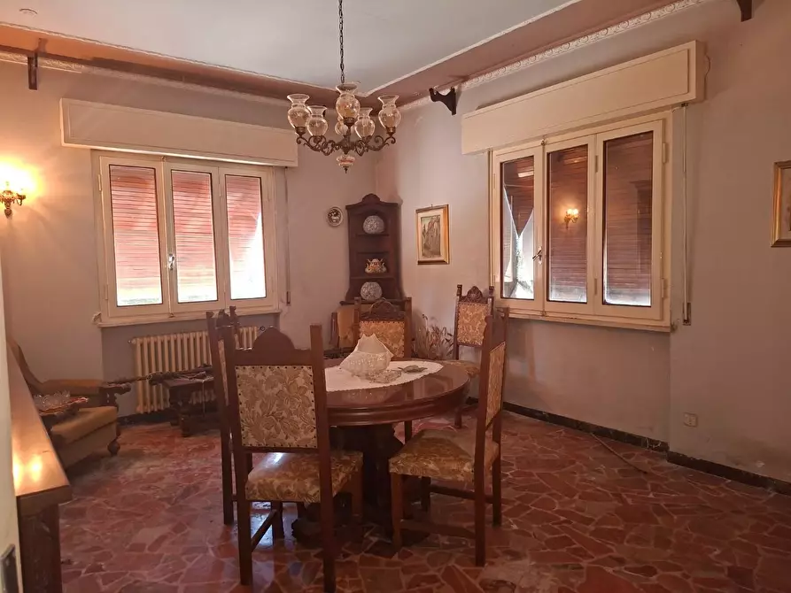 Immagine 1 di Casa bifamiliare in vendita  a Buggiano