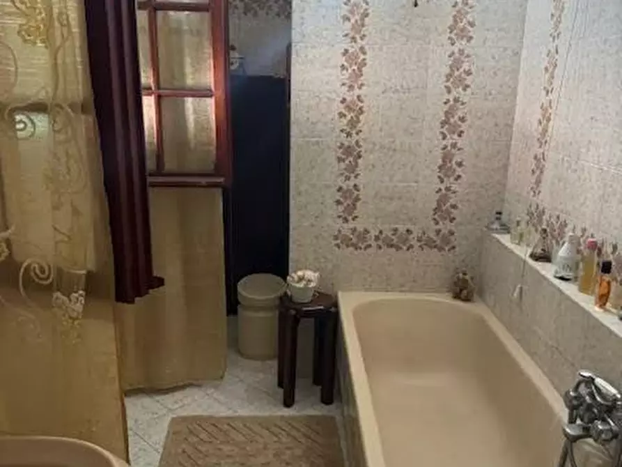 Immagine 13 di Villa in vendita  a San Giuliano Terme