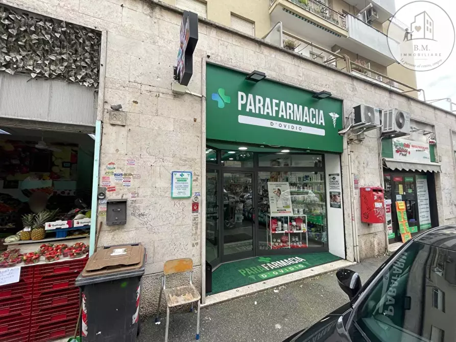 Immagine 22 di Attività commerciale in vendita  a Roma