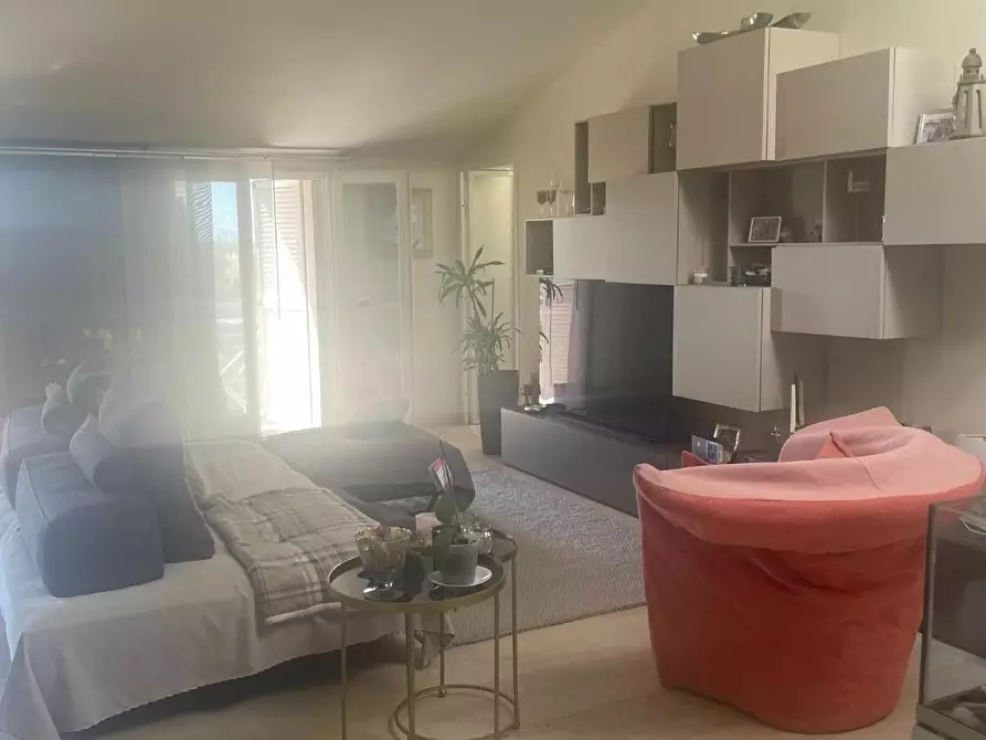 Immagine 4 di Appartamento in vendita  a San Giuliano Terme