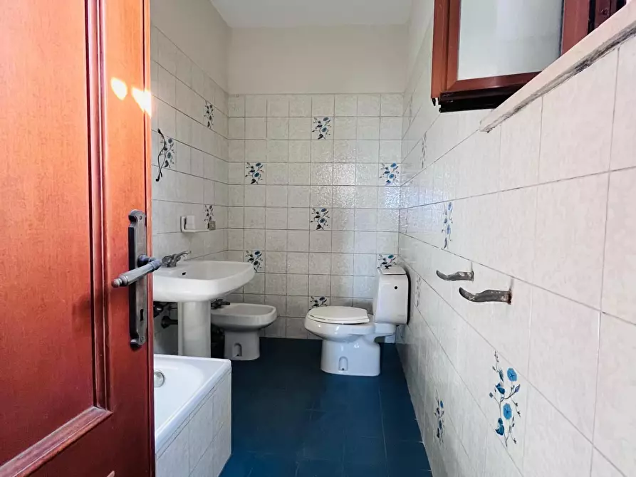 Immagine 11 di Casa bifamiliare in vendita  a Pescia