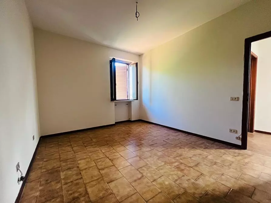 Immagine 12 di Casa bifamiliare in vendita  a Pescia