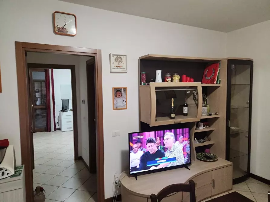 Immagine 6 di Appartamento in vendita  a Santa Maria A Monte