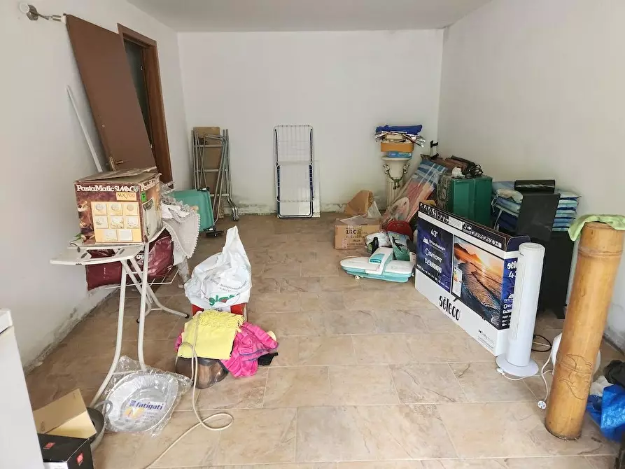 Immagine 15 di Appartamento in vendita  a Santa Maria A Monte