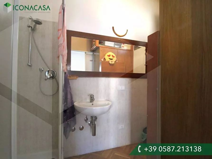 Immagine 23 di Appartamento in vendita  a Pontedera