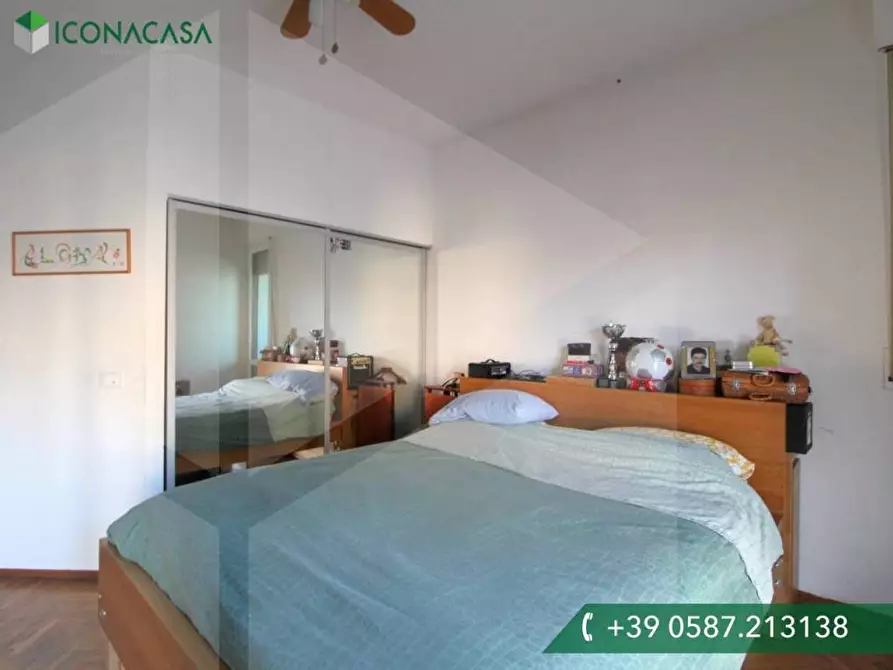 Immagine 26 di Appartamento in vendita  a Pontedera