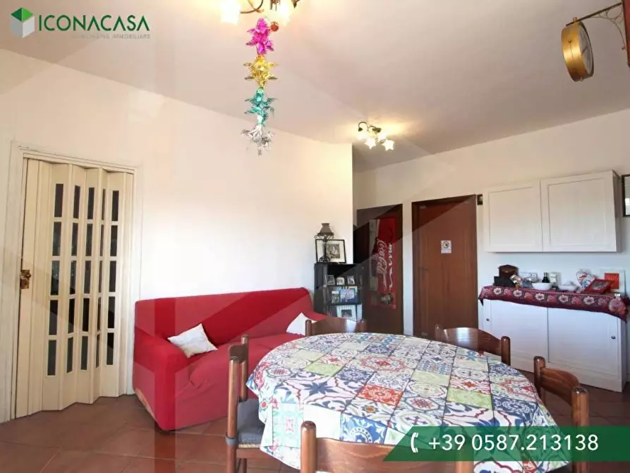 Immagine 18 di Appartamento in vendita  a Pontedera