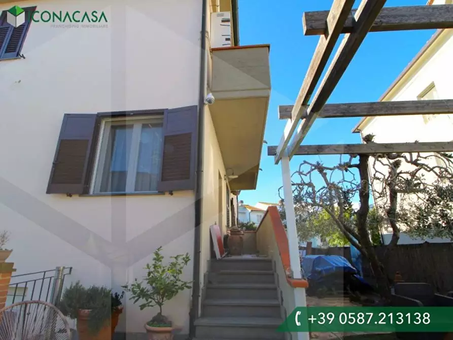 Immagine 32 di Terratetto in vendita  a Calcinaia