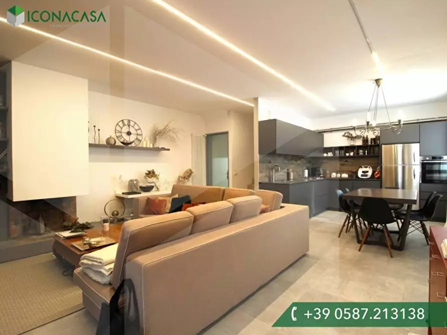 Immagine 37 di Terratetto in vendita  a Calcinaia