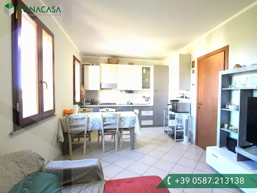 Immagine 21 di Appartamento in vendita  a Santa Maria A Monte