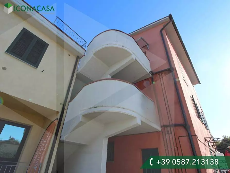 Immagine 26 di Appartamento in vendita  a Santa Maria A Monte