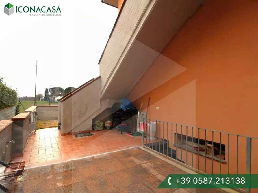 Immagine 44 di Appartamento in vendita  a Pontedera