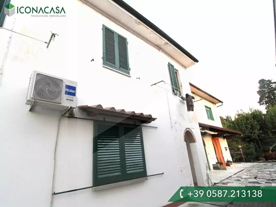 Immagine 10 di Appartamento in vendita  a Pontedera