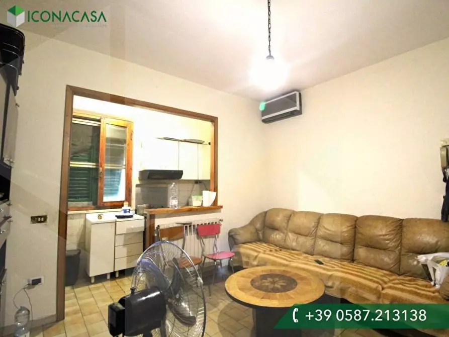 Immagine 12 di Appartamento in vendita  a Pontedera