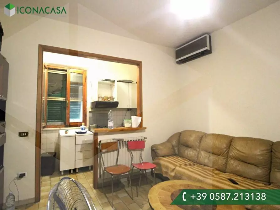 Immagine 11 di Appartamento in vendita  a Pontedera