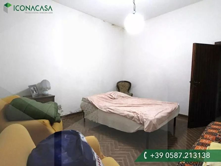 Immagine 57 di Appartamento in vendita  a Pontedera