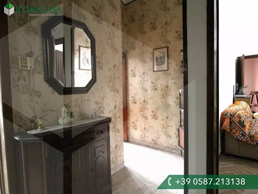 Immagine 61 di Appartamento in vendita  a Pontedera