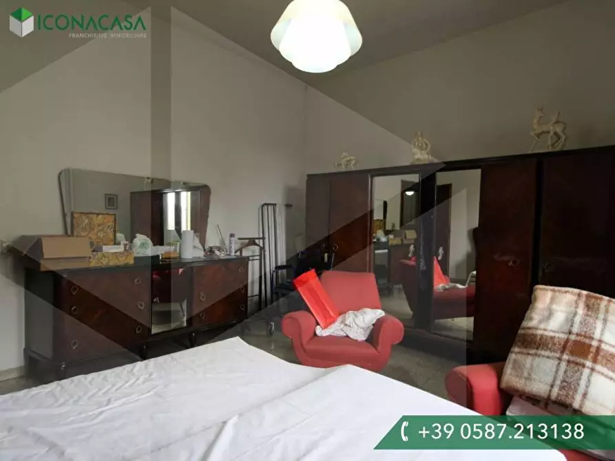 Immagine 65 di Appartamento in vendita  a Pontedera