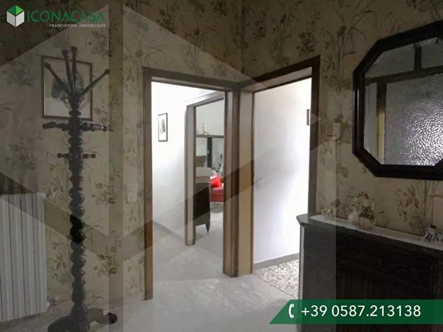 Immagine 60 di Appartamento in vendita  a Pontedera