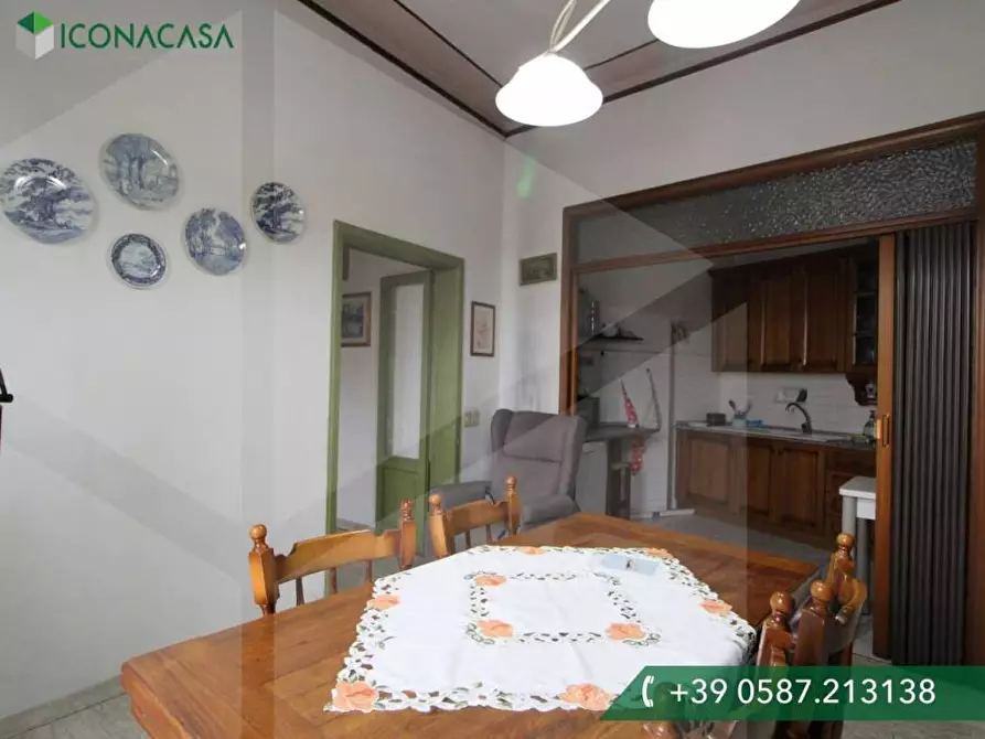 Immagine 76 di Appartamento in vendita  a Pontedera