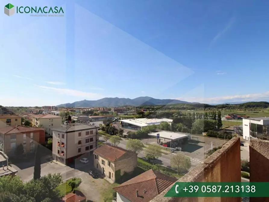 Immagine 24 di Appartamento in vendita  a Pontedera