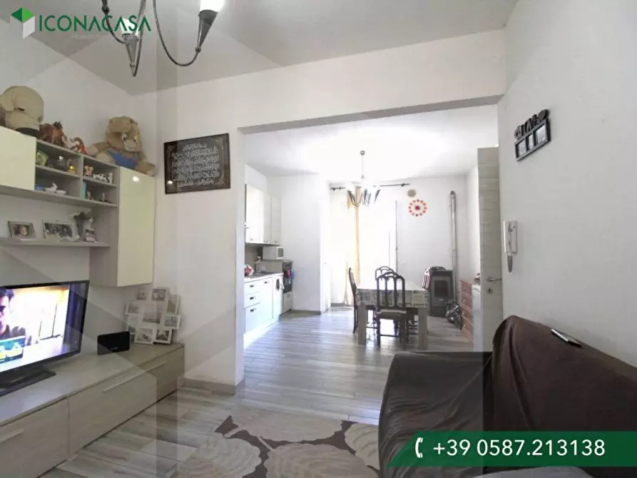 Immagine 24 di Appartamento in vendita  a Pontedera