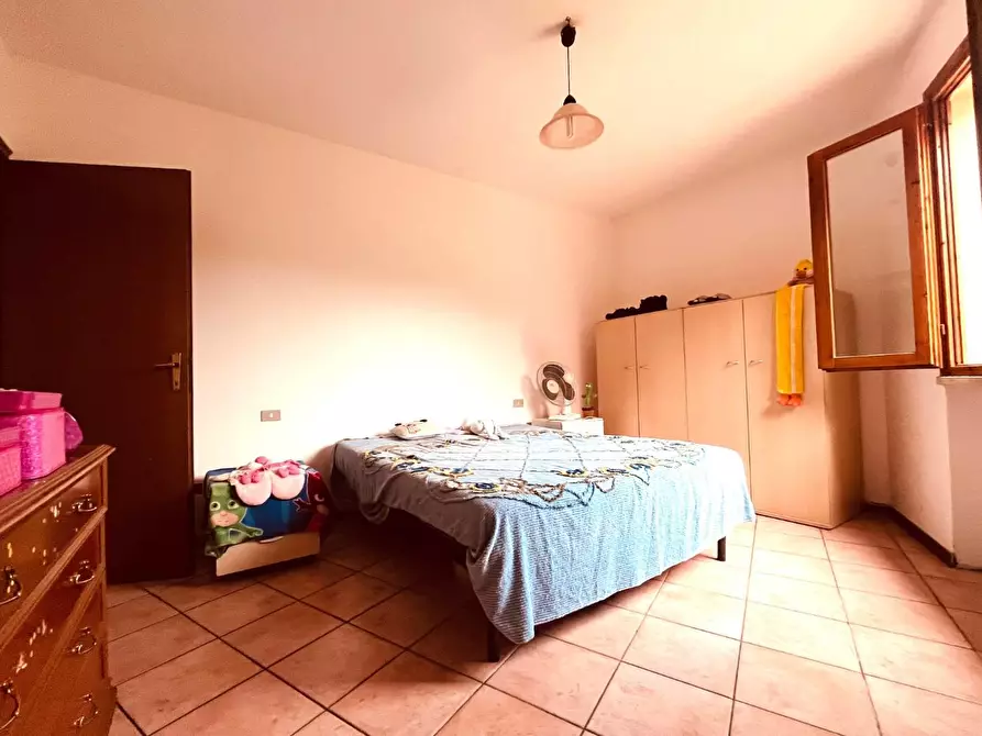 Immagine 21 di Appartamento in vendita  a Montecatini Terme