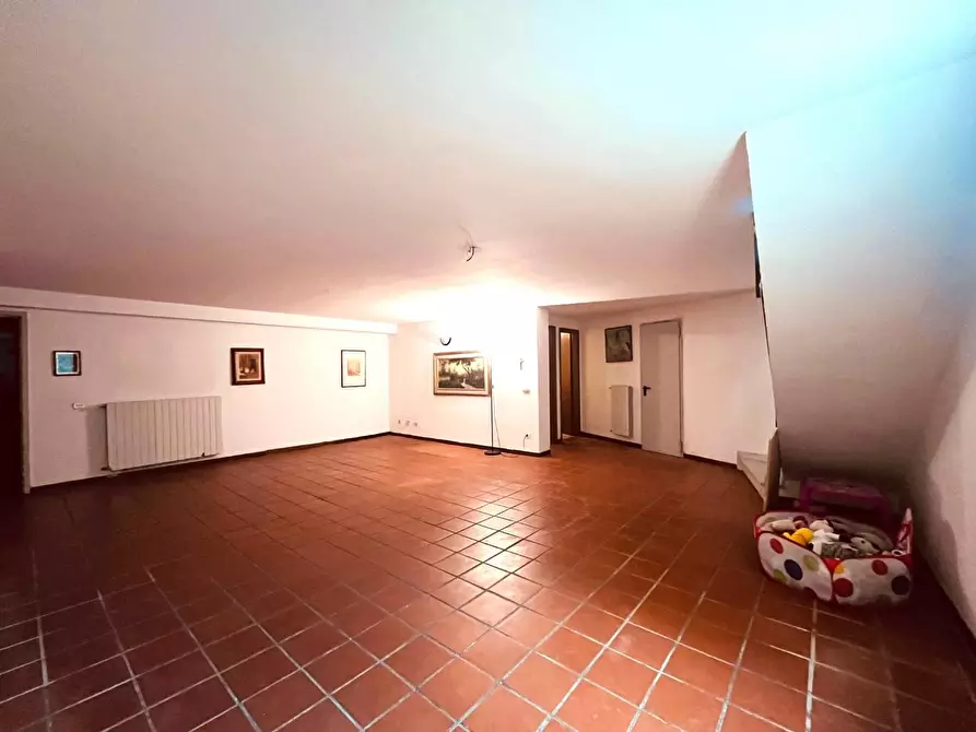 Immagine 9 di Appartamento in vendita  a Montecatini Terme