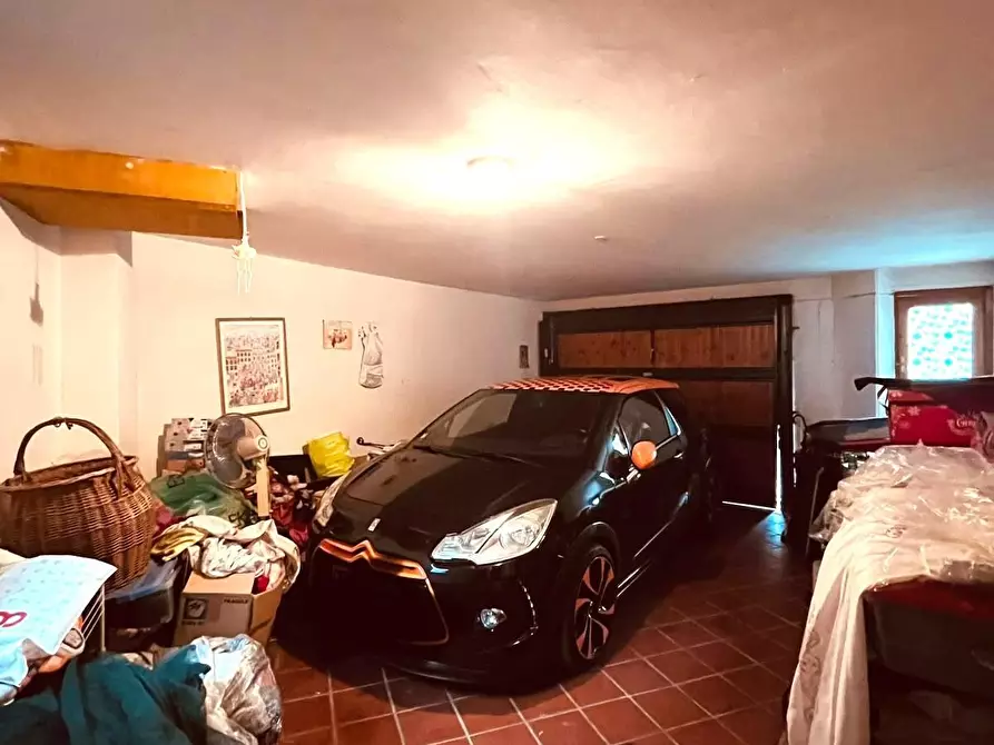 Immagine 8 di Appartamento in vendita  a Montecatini Terme