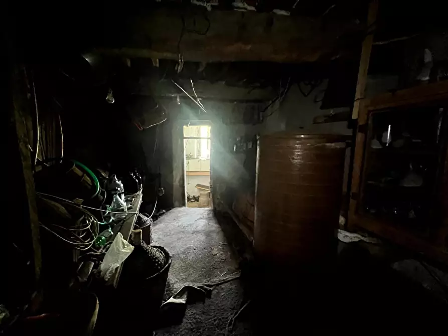 Immagine 43 di Terratetto in vendita  a Borgo A Mozzano
