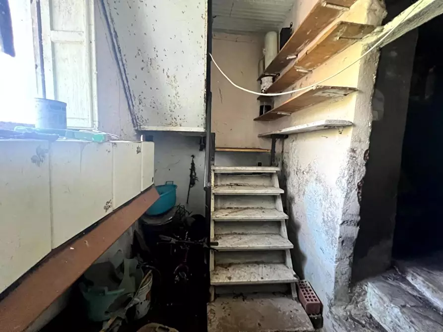 Immagine 45 di Terratetto in vendita  a Borgo A Mozzano