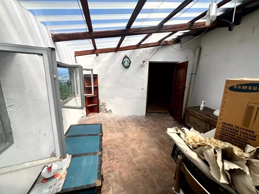 Immagine 27 di Terratetto in vendita  a Borgo A Mozzano