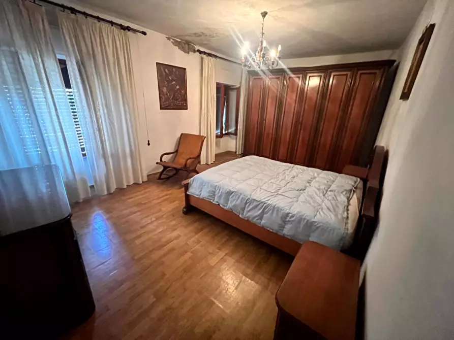 Immagine 36 di Terratetto in vendita  a Borgo A Mozzano