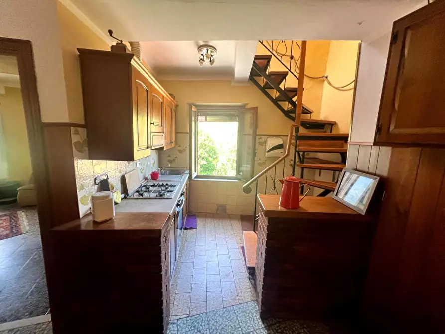 Immagine 11 di Terratetto in vendita  a Borgo A Mozzano