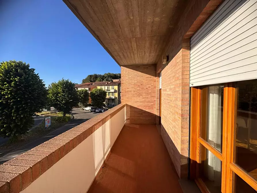 Immagine 14 di Appartamento in affitto  a Monteriggioni