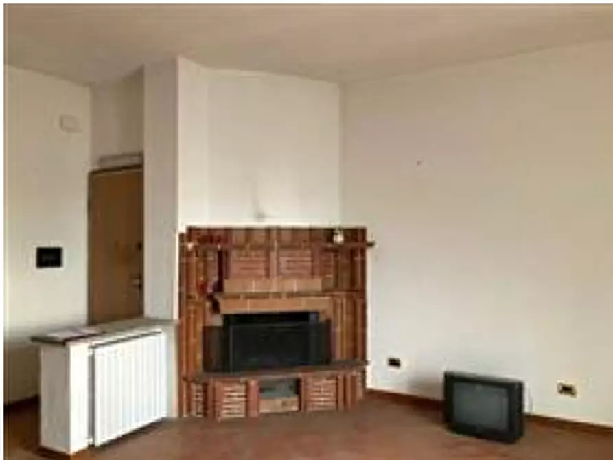 Immagine 3 di Appartamento in vendita  a Chieri