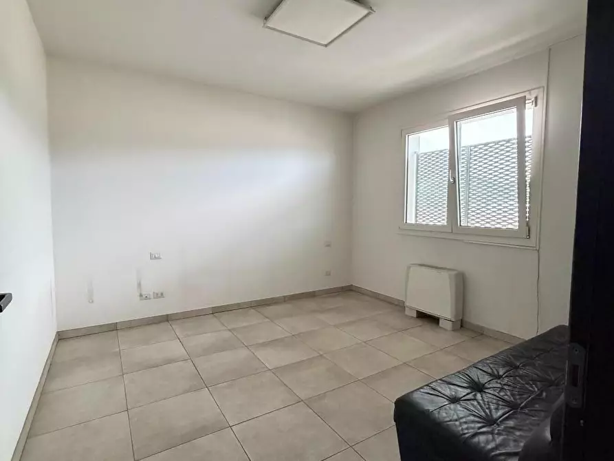 Immagine 5 di Appartamento in vendita  a Carmignano