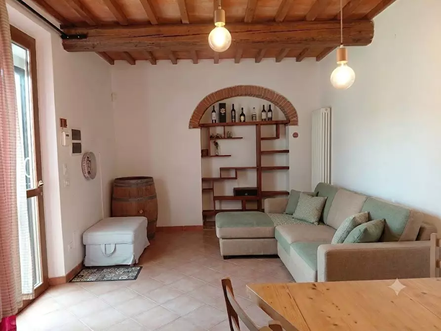 Immagine 1 di Terratetto in vendita  a Cascina