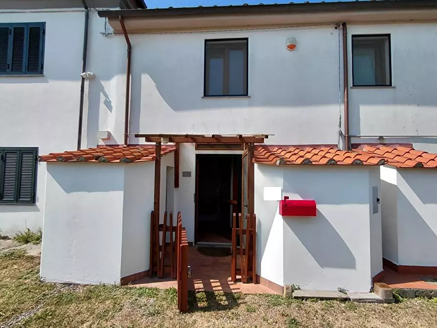 Immagine 27 di Terratetto in vendita  a Cascina